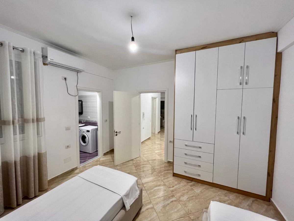 Amar'S Apartments Sarande Exterior photo