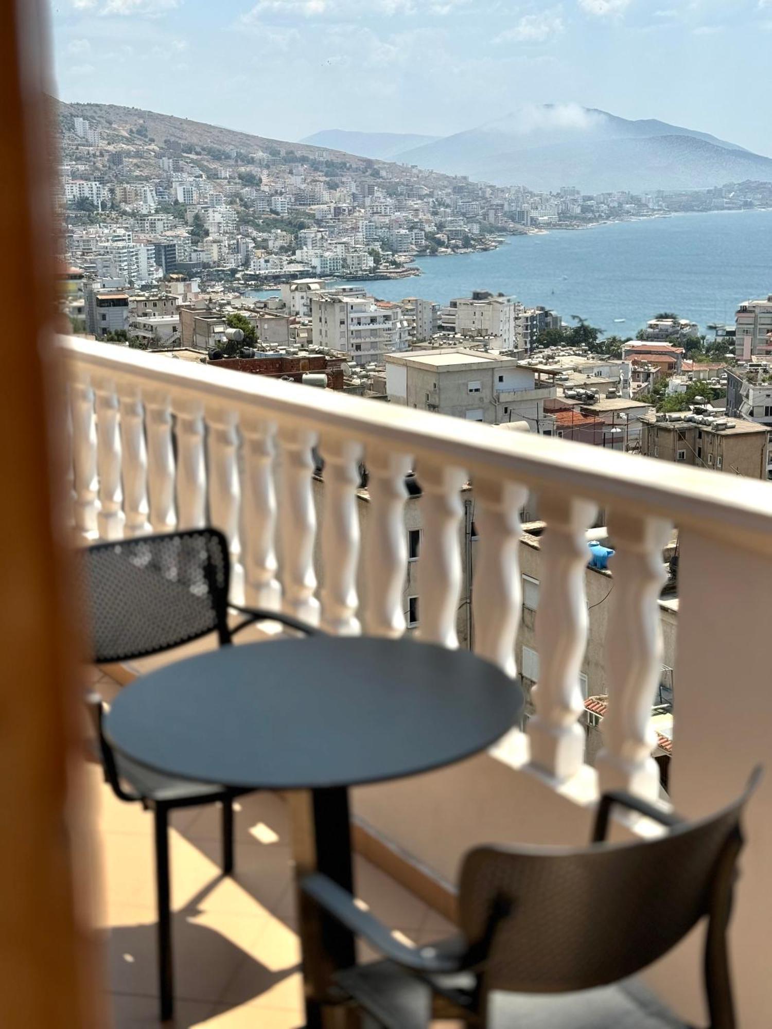 Amar'S Apartments Sarande Exterior photo
