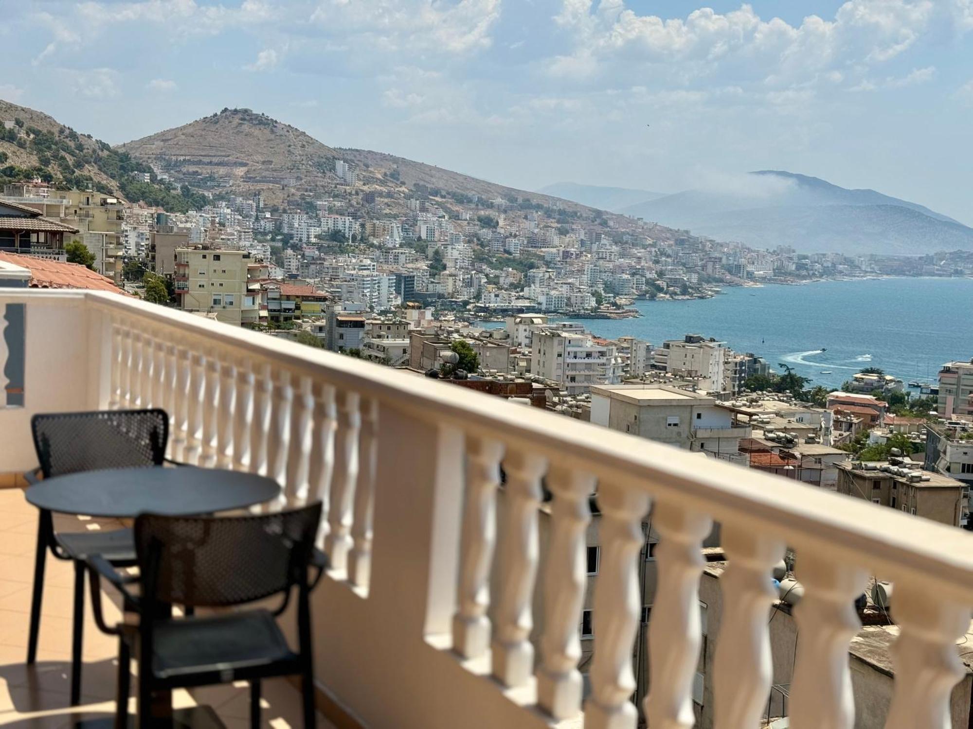 Amar'S Apartments Sarande Exterior photo