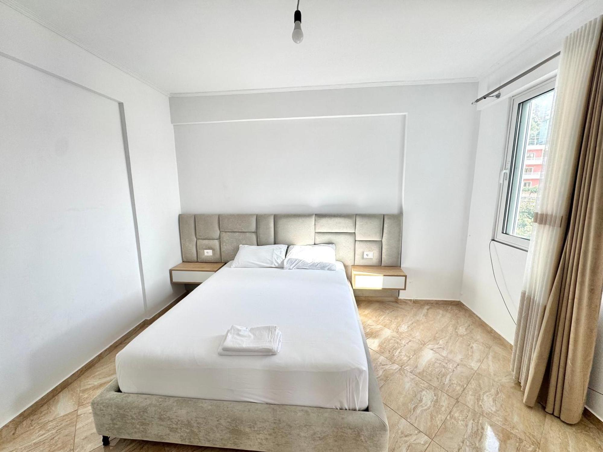 Amar'S Apartments Sarande Exterior photo
